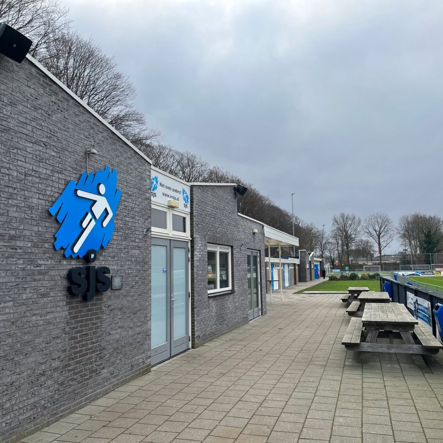 WhatsApp Image 2025-10-27 at 22.11.58